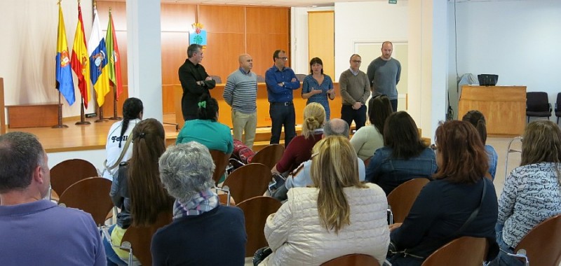 Santa Luc�a y Empleo firman un convenio que da trabajo a 34 personas 