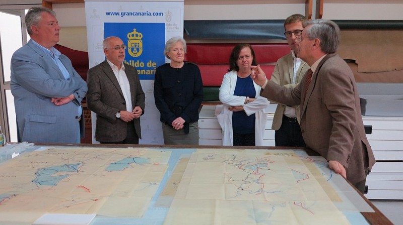 El Cabildo restaura y digitaliza planos de guerra originales del archivo de Juan Negr�n 