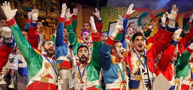 �Los Guanchones� primer premio del XXXIV Concurso de Murgas del carnaval de Ag�imes