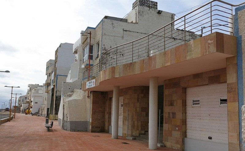 Santa Luc�a mejora el mirador del paseo mar�timo de Pozo Izquierdo
