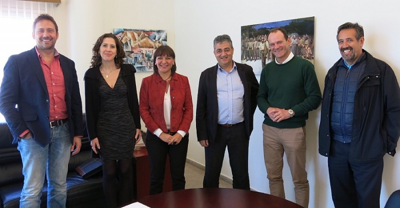 La Mancomunidad apoya el proyecto documental del director Tob�as sobre solidaridad en Canarias