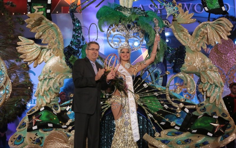 Pino Garc�a Ojeda, Reina del Maspawood