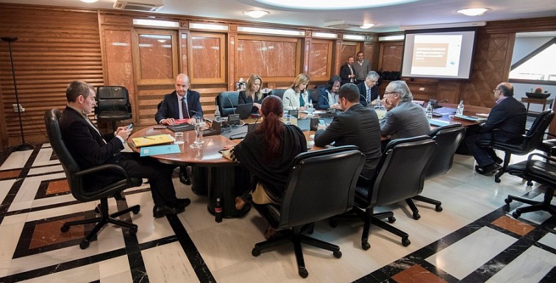 El Gobierno modifica el reglamento de  gesti�n de los tributos del REF