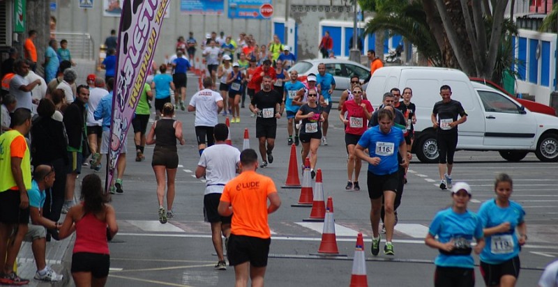 La Carrera Popular de Arguinegu�n concentrar� a m�s  600 personas