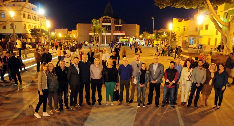 El Tablero disfruta  de la remodelada plaza p�blica