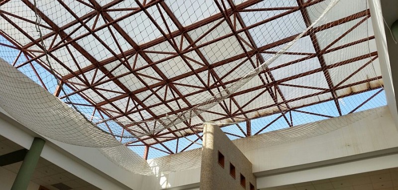 Mog�n repara la cubierta del Centro de Autonom�a Personal de Arguinegu�n 