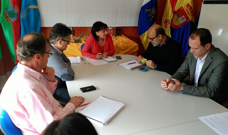 El Sureste reclama medidas para controlar los vertidos de escombros