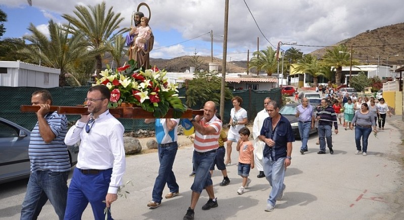 Las Crucitas clausura  sus fiestas m�s solidarias 