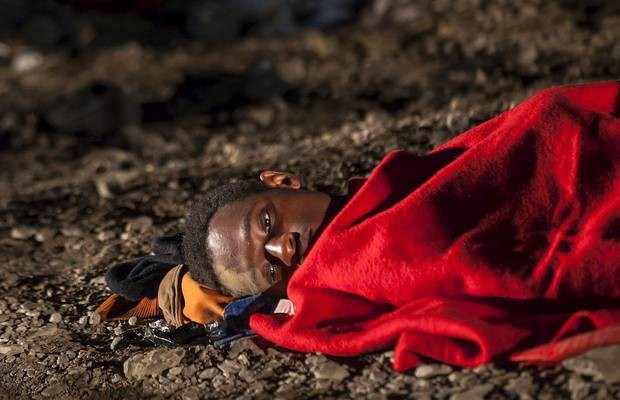 Sanidad, Delegaci�n del Gobierno y Cruz Roja mejoran el protocolo de asistencia a inmigrantes