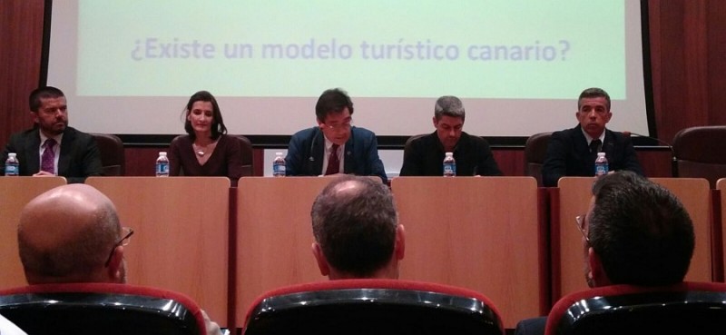 Canarias elabora un Plan Estrat�gico del Turismo adaptado a las nuevas necesidades de los clientes