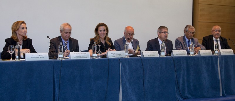 Turismo y sostenibilidad marcan el inicio de la III Edici�n del Concurso Re Think Hotel