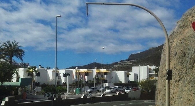 Mog�n retira una decena de sem�foros inoperativos