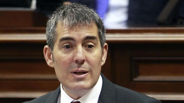 Clavijo reclama a Pastor que aplique en Canarias la tarifa plana interinsular 