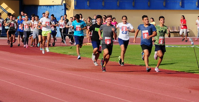 Carrera por alimentos y la infancia