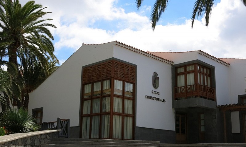 Santa Luc�a mejorar la coordinaci�n y situaci�n de los menores en los centros de acogida