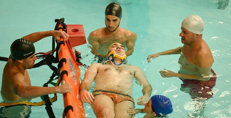 El Cabildo titula a 20 nuevos socorristas para piscinas y parques acu�ticos