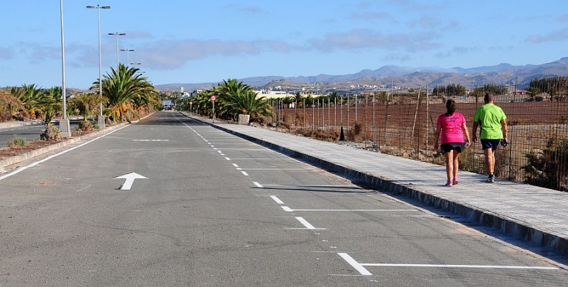 El Ayuntamiento abre la calle que une el Hospital San Roque y el Palacio de Congresos