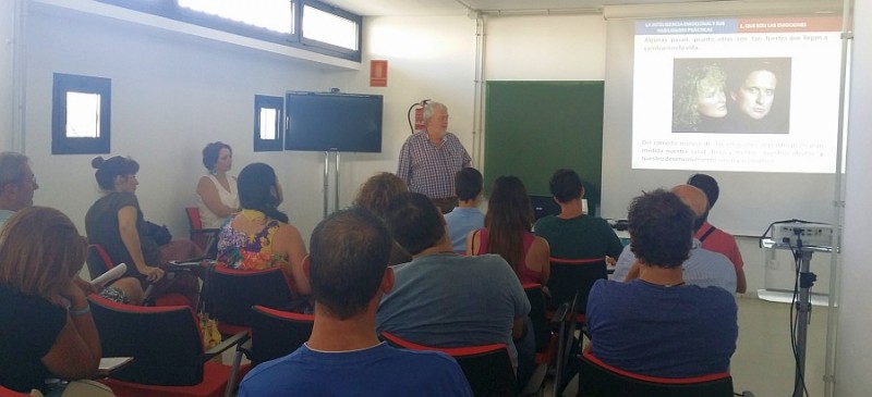 Sergio Cuti� ayuda a descubrir las habilidades pr�cticas de la  inteligencia emocional