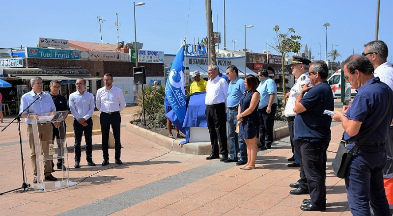 Playa del Ingl�s es galardonada por sus 29 a�os de bandera azul