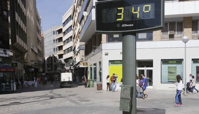 Canarias en aviso amarillo por la ola de calor de hasta 34�C en Gran Canaria 