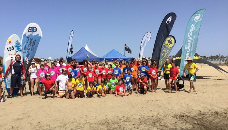 Maspalomas celebra la 6� Jornada de iniciaci�n al Surf y Paddle Surf   