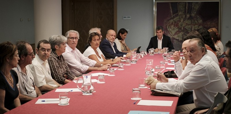 La Ley del Libro prev� coordinar las m�s de 270 bibliotecas canarias