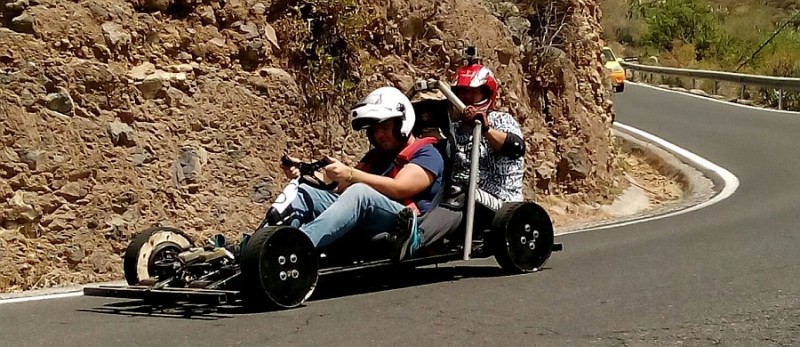 Tunte recupera las carreras de caballos y carretones en las fiestas de Santiago 
