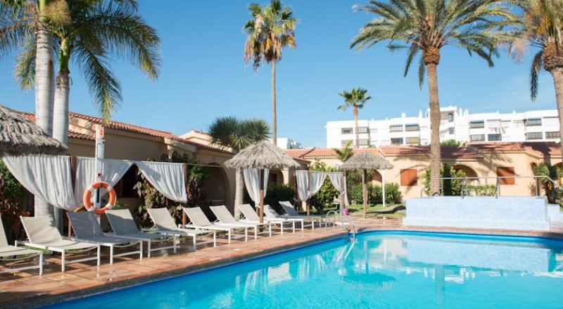 El complejo de bungalows Nayra  se suma a la renovaci�n tur�stica