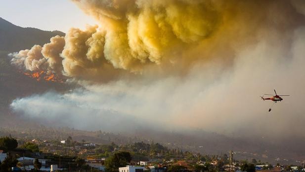 Un muerto y m�s de 700 personas evacuadas en el incendio de La Palma