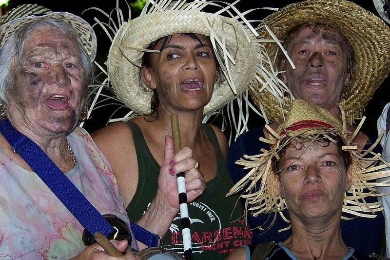 Tunte ya disfruta con las fiestas de San Bartolom�