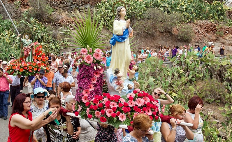 Terminan en Mog�n las fiestas en Barranquillo Andres y Soria 