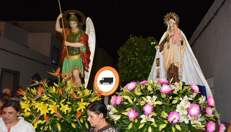 Castillo del Romeral  celebra la romer�a de San Miguel y el Carmen 