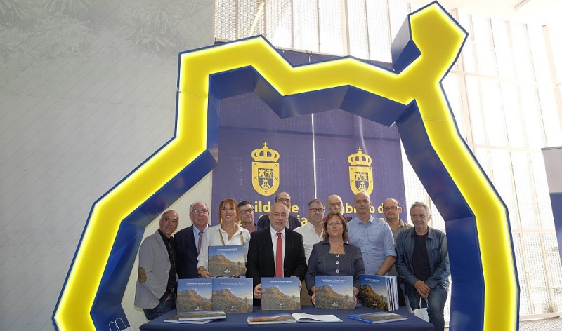 Gran Canaria, la novia que siempre tiene quien la escriba