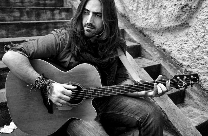 El Teatro V�ctor Jara de Vecindario acoge un concierto del gallego Andr�s Su�rez