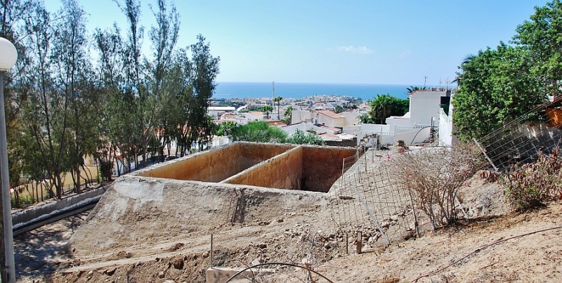 Comienzan las obras de rehabilitaci�n del dep�sito de agua de Arguinegu�n