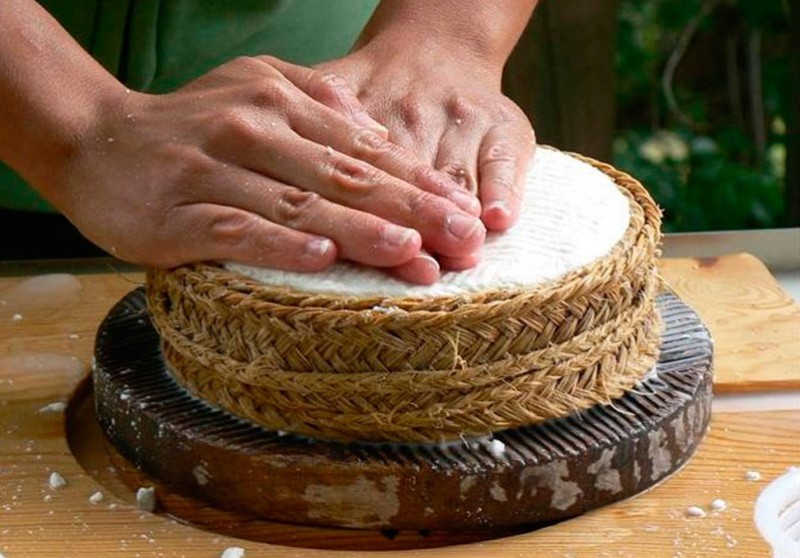 El Cabildo ayuda a las queser�as con una subvenci�n de 100.000 euros