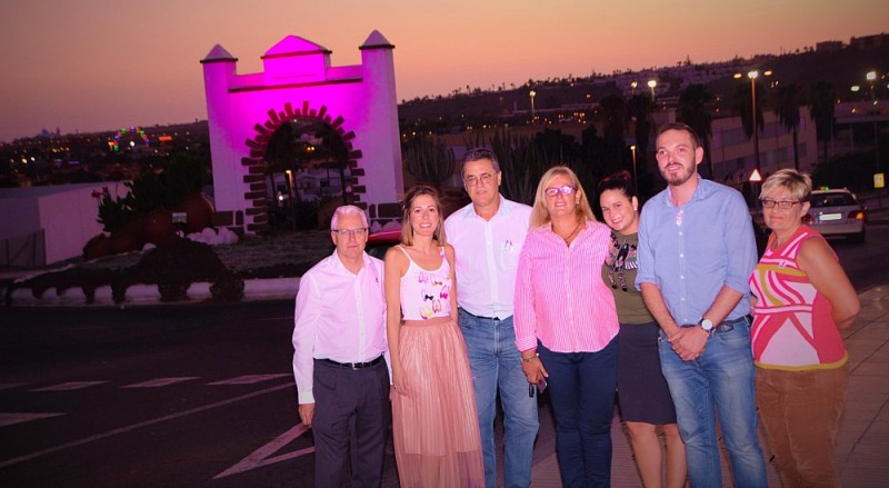 San Bartolom� de Tirajana se une a la Marea Rosa   