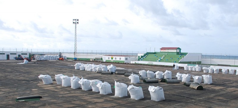 El municipal de Arguinegu�n estrenar� nuevo c�sped artificial y sistema de riego