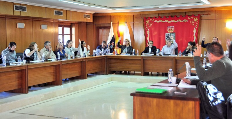 San Bartolom� destina 226.832 euros a reasfaltados en Playa del Ingl�s  