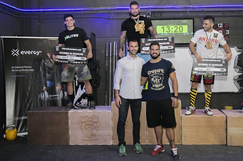  David Santa Cruz y Joanna Luty vencen en el Campeonato de CrossFit Mog�n 
