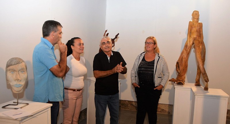 El imaginario escult�rico de Vicente U�a ocupa la Casa de Saturninita