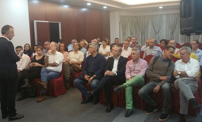 El PSC reclama a Clavijo la revocaci�n del acuerdo de distribuci�n del Fdecan