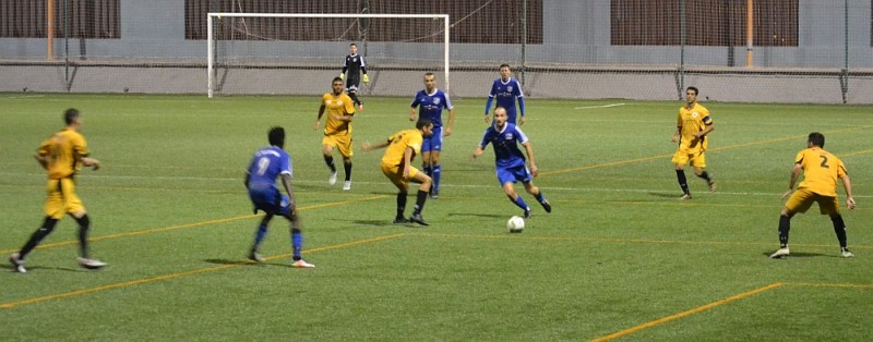 El San Fernando empata 0 - 0 frente a Las Zocas en Tenerife 