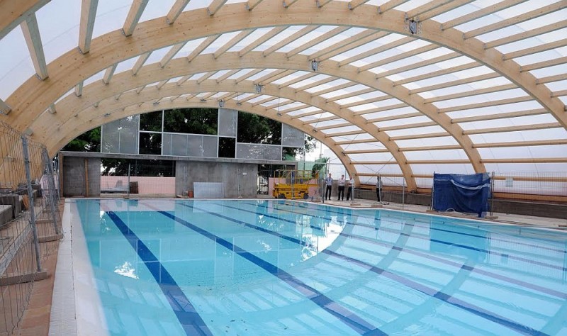 La piscina de Aldea Blanca se cierra para acometer mejoras 