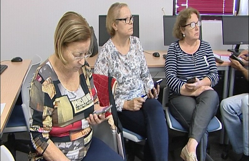 Ag�imes realiza un curso de acceso y uso de plataformas digitales 