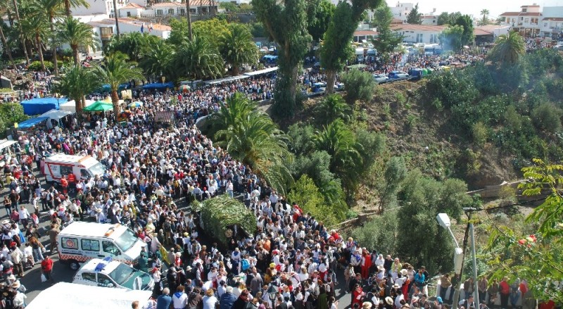 Santa Luc�a cierra sus fiestas con la tradicional Romer�a de Los Labradores