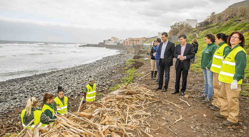El Plan de Empleo Juvenil  del Cabildo ya ha contratado a 510 personas