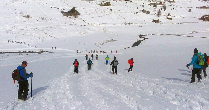 �San Bartolom� Camina�  se va a la nieve de las tierras andaluzas  