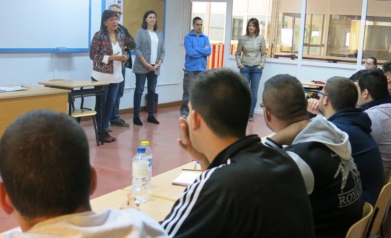 La nueva PFAE �Santa Luc�a Smartcity� cualifica a 15 j�venes desempleados en Dom�tica e Inm�tica 