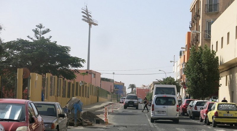 Santa Luc�a ejecuta la ampliaci�n de las aceras de la calle Centr�fuga